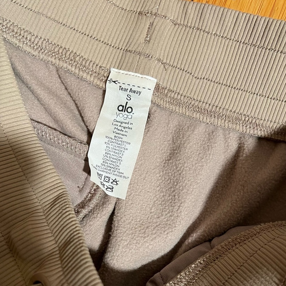 ALO Yoga Polar Fleece Jogger in Gravel Anthracite Size S - Picture 8 of 16